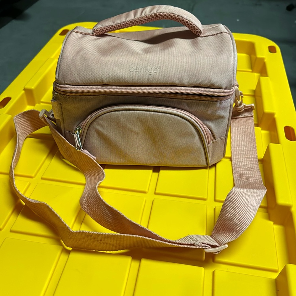 Bento lunchbox - used